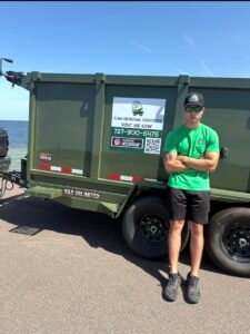   Junk removal vs dump trailer rental in Tarpon Springs